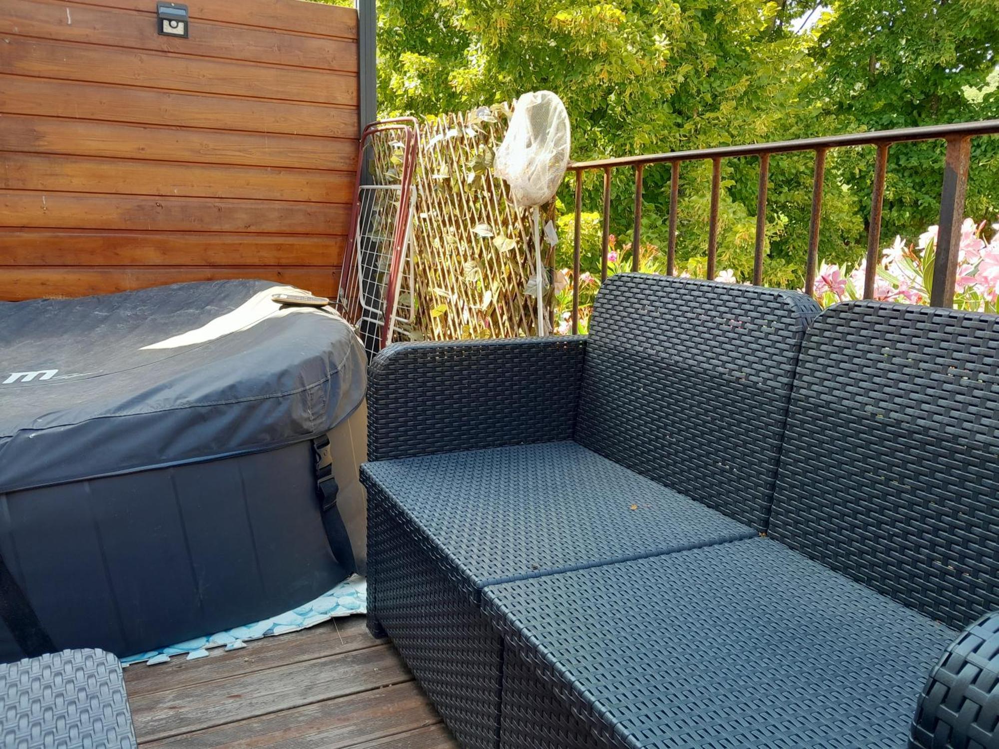 La Terrasse Aux Hirondelles Maison 80M2 2 Chambres 2 Salles De Bains Lagorce  Kültér fotó
